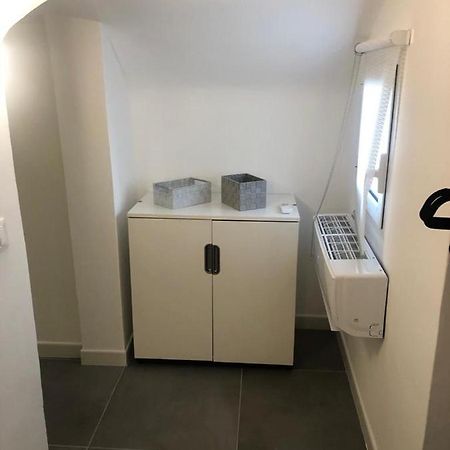 Il Rifugio Di Margo Apartment Bari Luaran gambar